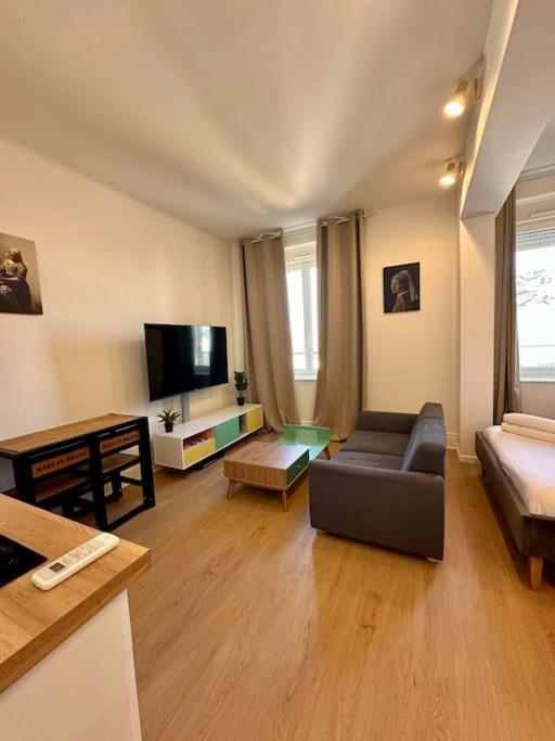 Britich 3D: Suite Spa Prive, Clim, Thermal/Artem Nancy Exteriér fotografie